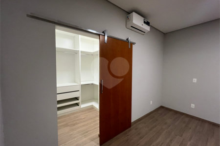 Casa à venda com 3 suítes no condomínio Alphaville Nova Esplanada, Votorantim - SP
