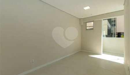 Apartamento à venda com 2 quartos em Pinheiros, São Paulo, SP