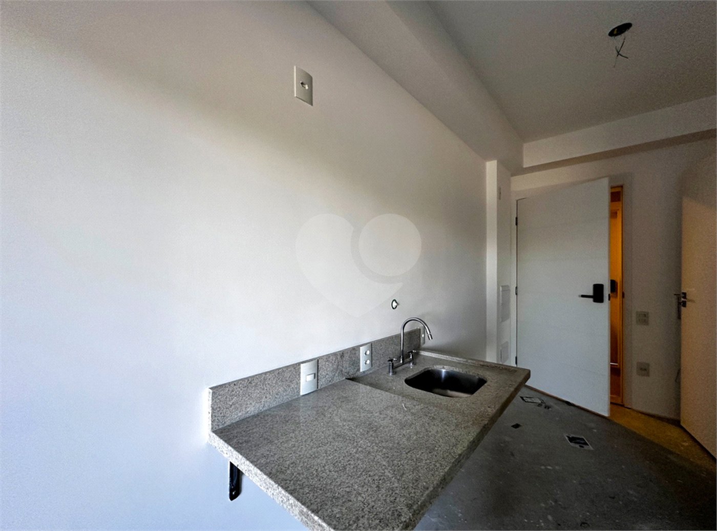 Apartamento à venda com 1 quarto em Jardim das Acácias, São Paulo, SP