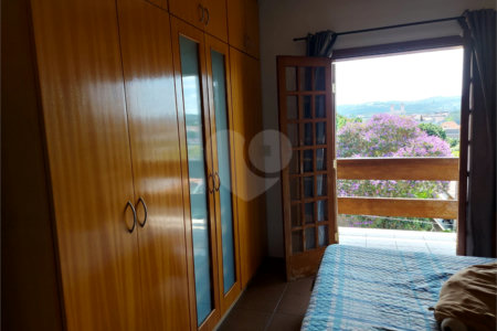 Sobrado à venda com 5 quartos, sendo 4 suítes, em Santa Rosa, Vinhedo, SP