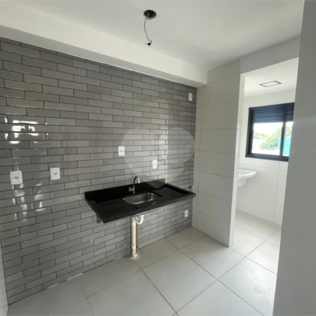 Apartamento à venda com 2 quartos em Vila Guilhermina, São Paulo, SP