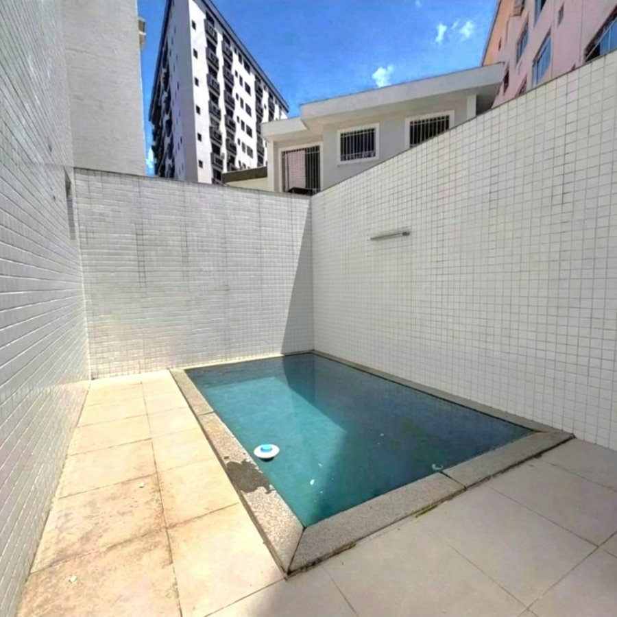 Casa com 3 dormitórios à venda, 202 m² por R$ 1.199.000 - Aparecida - Santos/SP