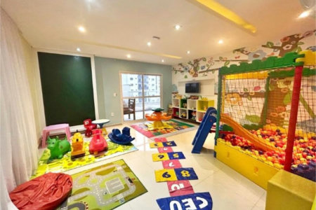 Apartamento Residencial à venda, Vila Guilhermina, Praia Grande - AP1374.