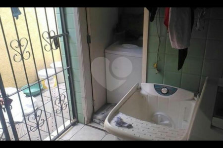 Sobrado à venda com 3 quartos em Jaguaré, São Paulo, SP