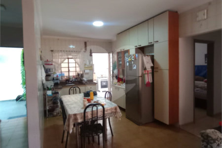 Casa à venda com 3 quartos no Centro, Itapetininga, SP