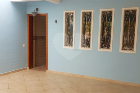 Sobrado à venda com 4 quartos, sendo 2 suítes, em Vila Hamburguesa, São Paulo, SP