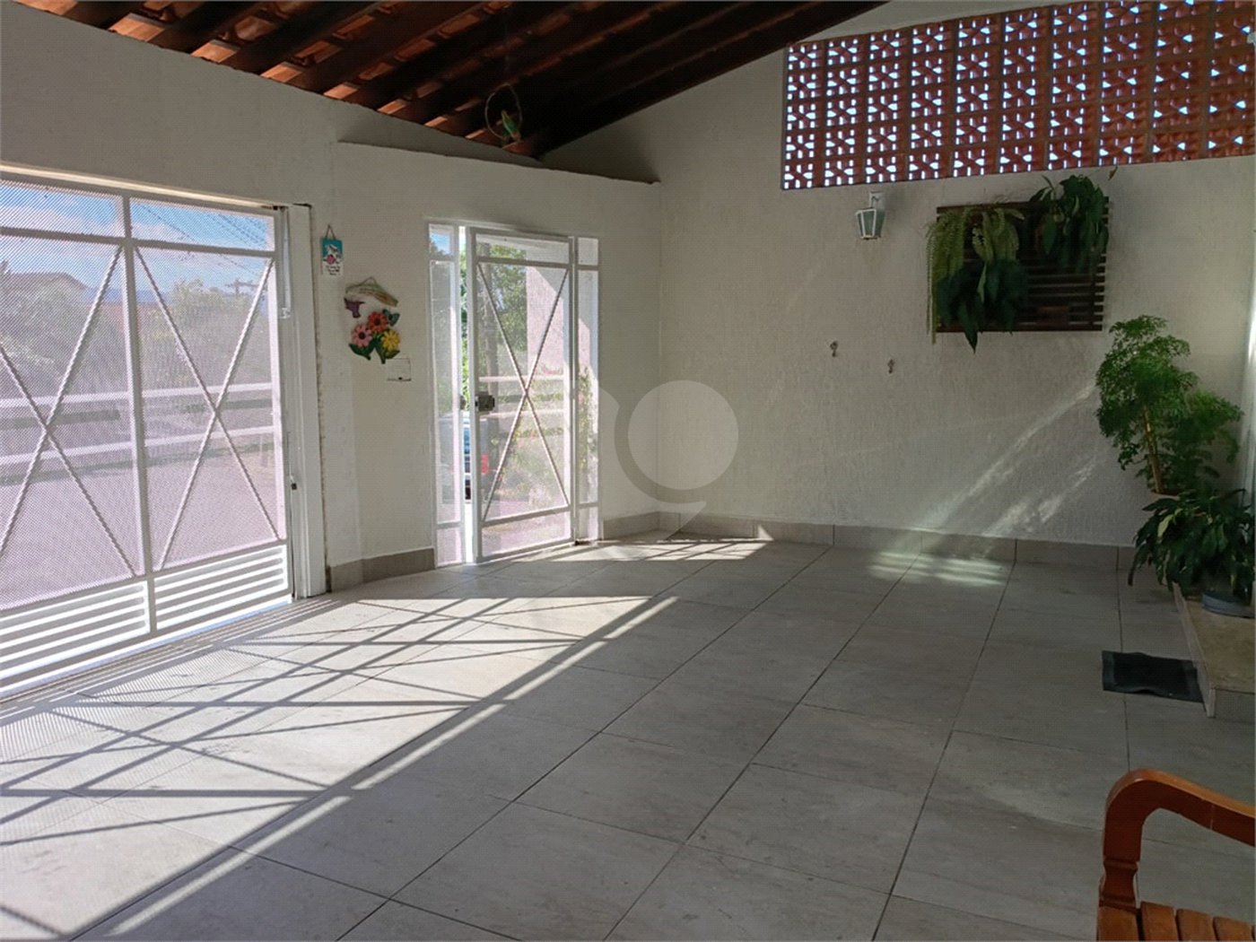 Casa à venda com 4 quartos, sendo 2 suítes,  em Vila Rei, Mogi das Cruzes, SP