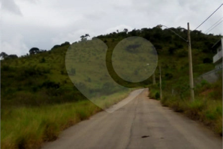 Terreno à venda no Centro, Bom Jesus dos Perdões, SP