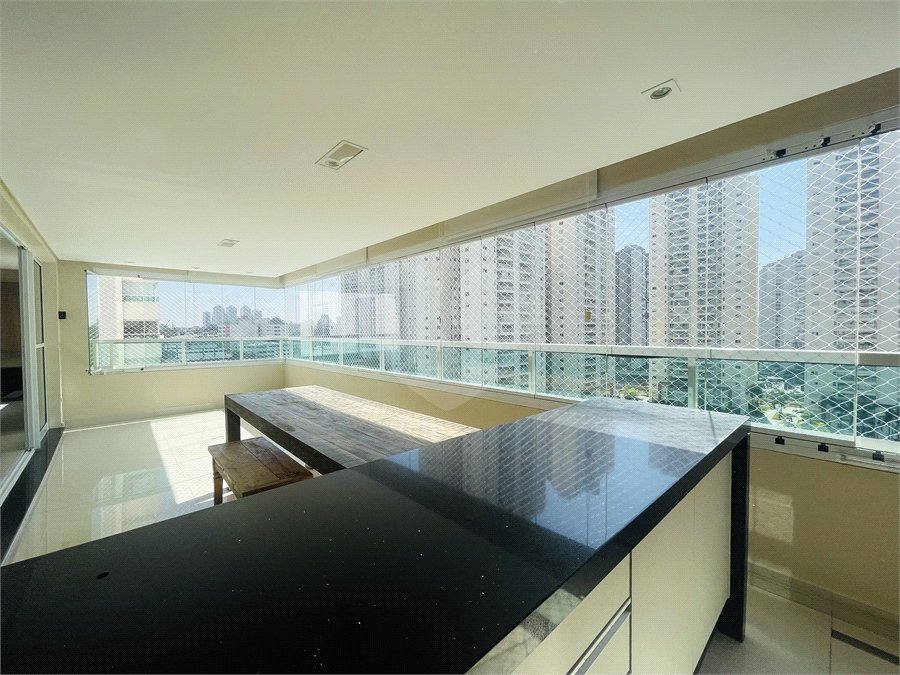 Apartamento à venda com 3 suítes no Centro, São Bernardo do Campo, SP