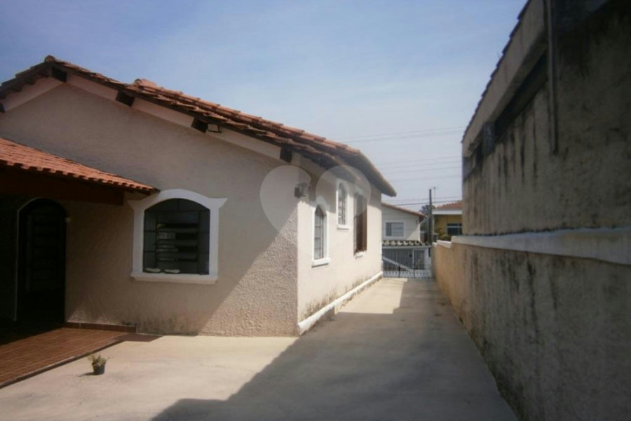 Terreno à venda com 3 quartos, sendo 1 suíte, em Tremembé, São Paulo, SP