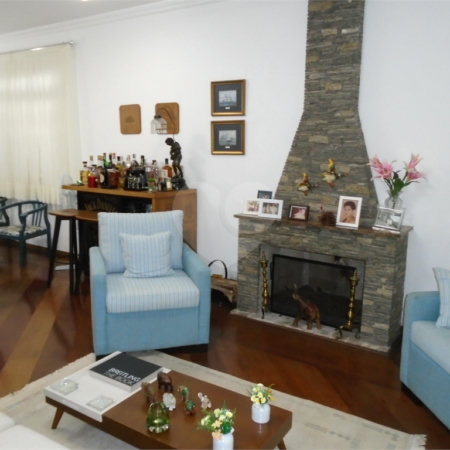 Casa Térrea à venda com 3 quartos, sendo 1 suíte,  em Alto da Boa Vista, São Paulo, SP