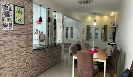 Casa à venda com 3 quartos, sendo 2 suítes,  em Jardim Europa, São Paulo, SP