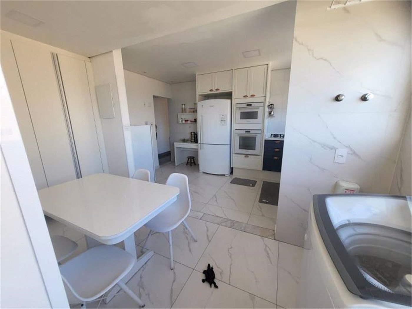 Apartamento Residencial à venda, Vila Assunção, Praia Grande - AP0363.