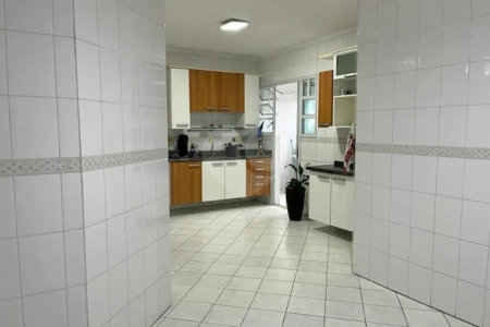 Apartamento à venda com 4 quartos, sendo 3 suítes, em Indianópolis, São Paulo, SP