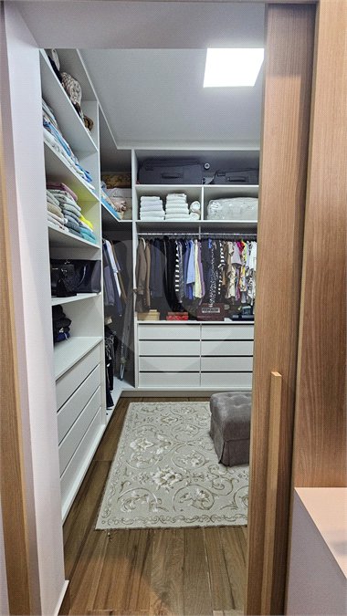 Casa à venda com 4 suítes no condomínio Residencial Helvetia Park, Indaiatuba - SP