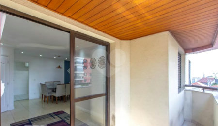 Apartamento à venda com 3 quartos, sendo 1 suíte,  em Vila Regente Feijó, São Paulo, SP