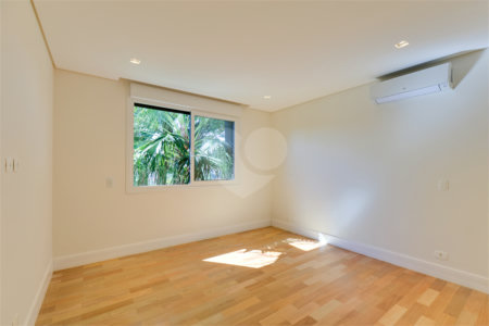 Casa à venda com 4 suítes no condomínio Jamestown, São Paulo - SP