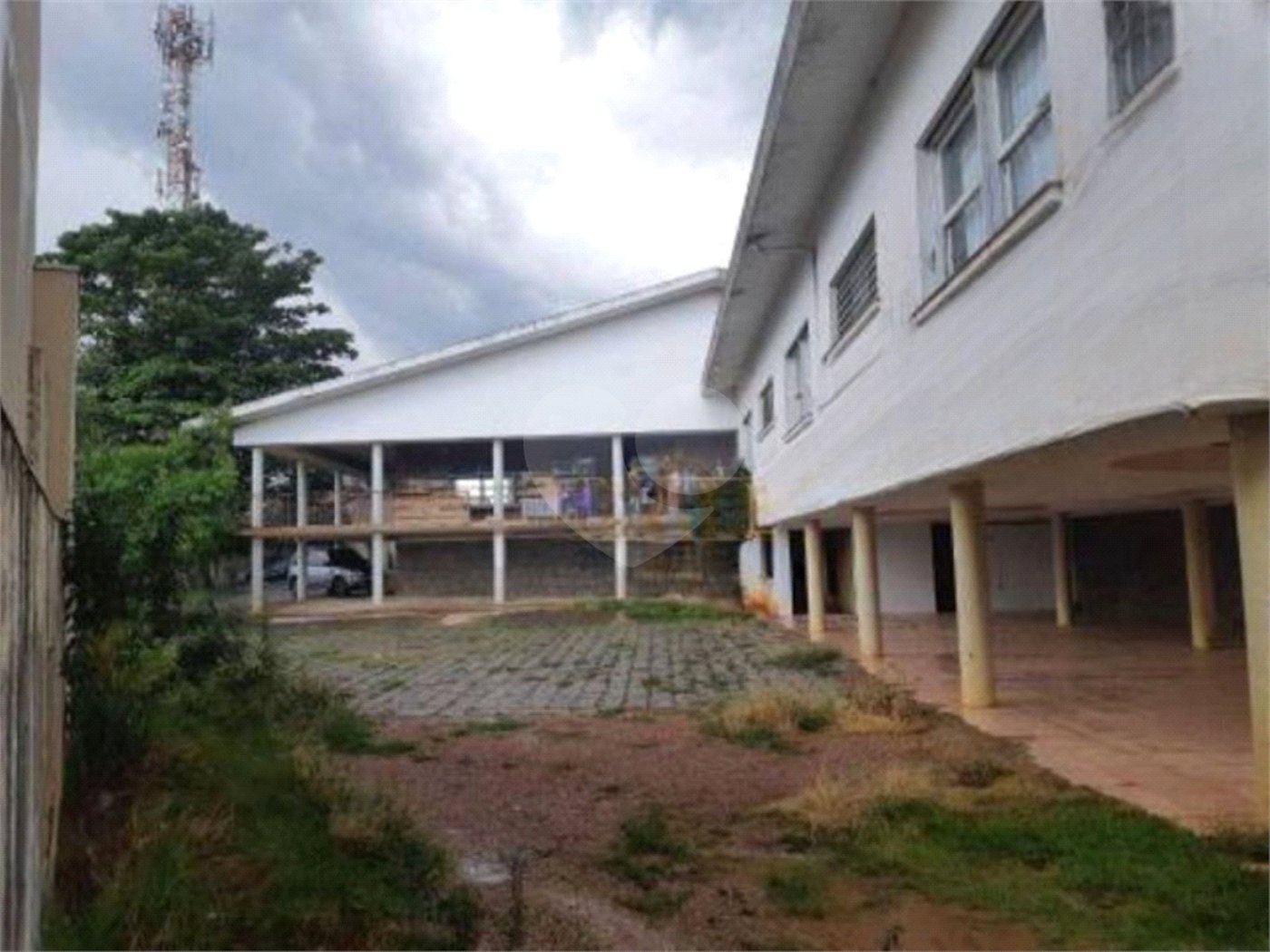Casa à venda com 7 quartos, sendo 1 suíte, no Centro, Vinhedo, SP