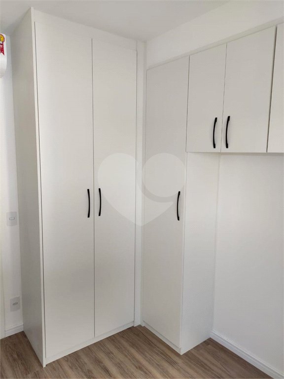 Apartamento à venda com 2 quartos, sendo 1 suíte,  em Jardim das Acácias, São Paulo, SP