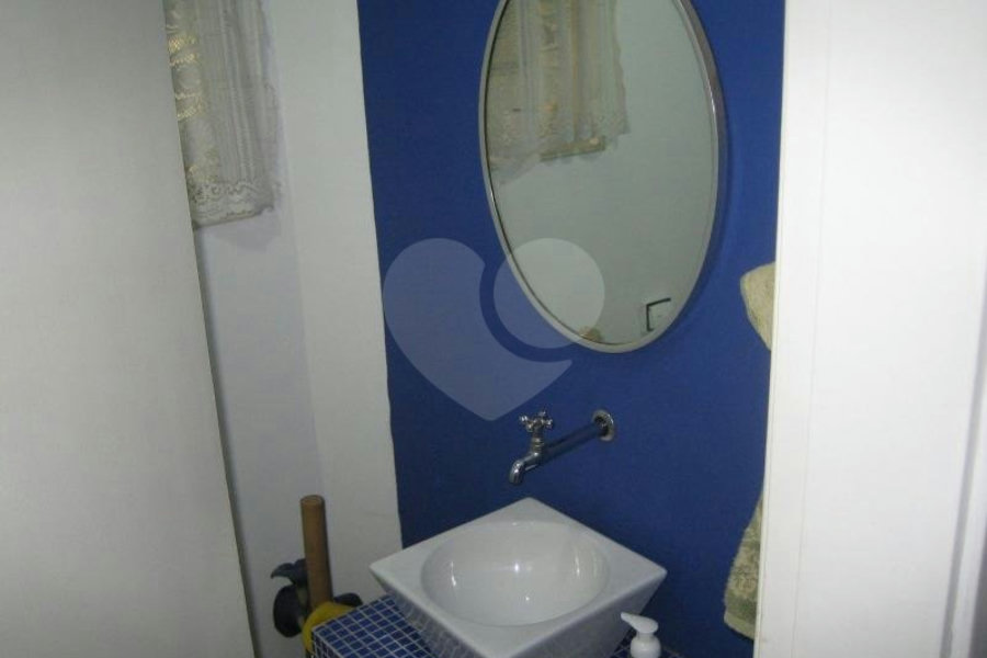 Sobrado à venda com 2 quartos em Santana, São Paulo, SP