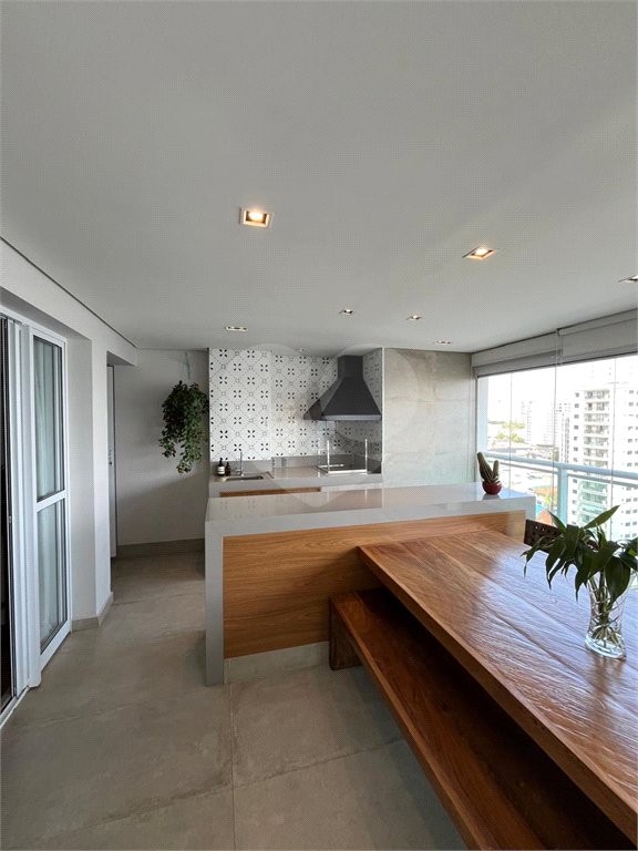 Apartamento à venda com 3 quartos, sendo 2 suítes, em Mooca, São Paulo, SP