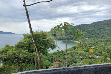 Casa à venda com 4 suítes em Praia Vermelha, Ubatuba, SP