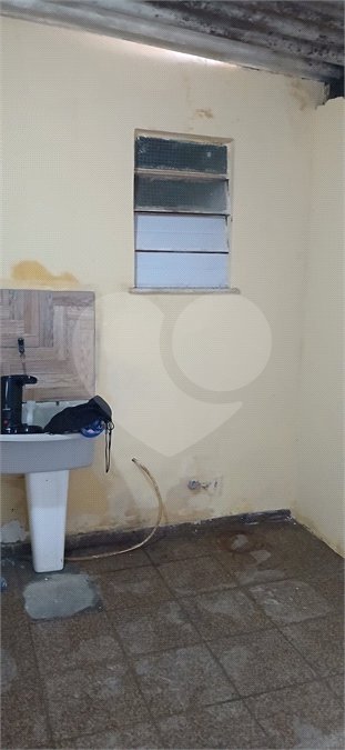 Casa à venda com 3 quartos em Santíssimo, Rio de Janeiro, RJ