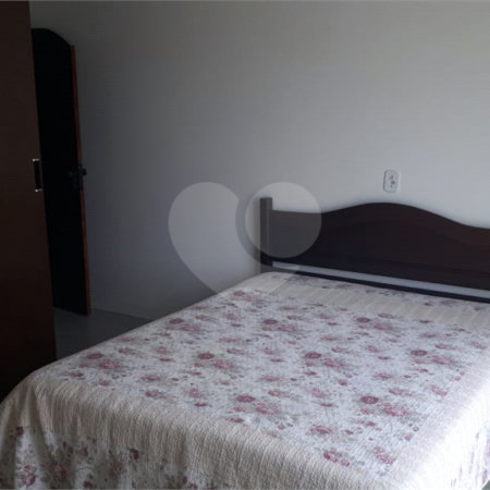 Sobrado à venda com 3 quartos, sendo 1 suíte,  em Vila Caputera, Mogi das Cruzes, SP