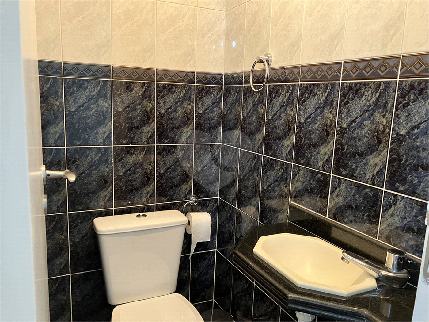Apartamento à venda com 3 quartos, sendo 1 suíte, em Vila Trujillo, Sorocaba, SP