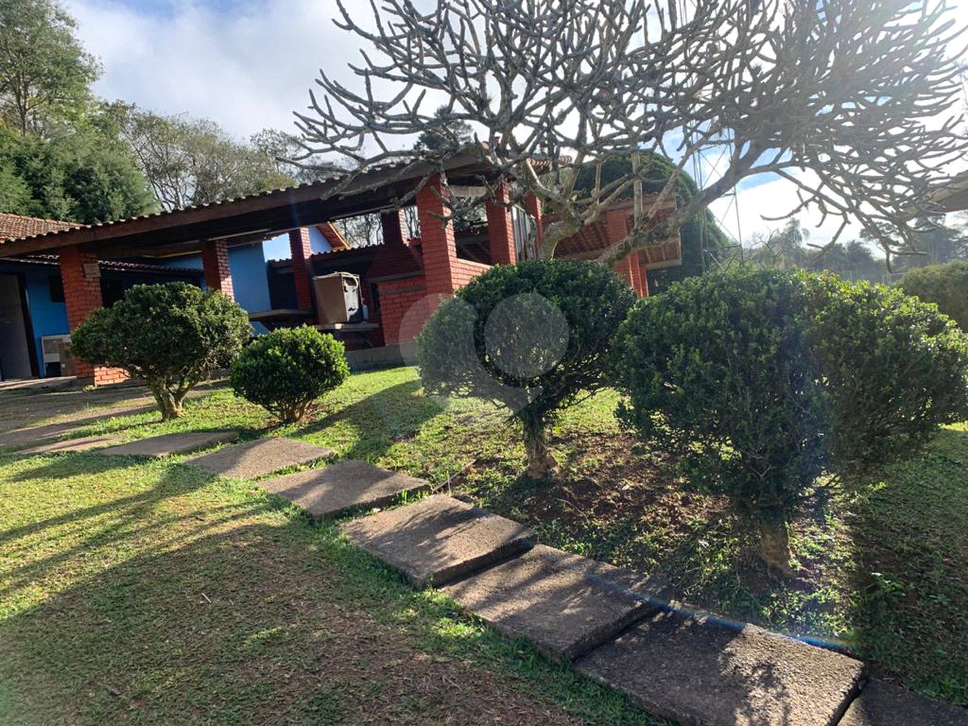 Chácara à venda com 4 quartos, sendo 2 suítes,  em Ibiúna, Ibiúna, SP