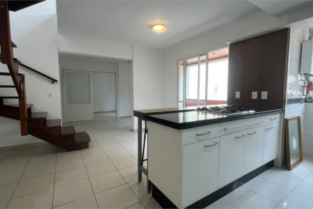 Cobertura à venda com 3 quartos, sendo 2 suítes, em Vila Ipojuca, São Paulo, SP