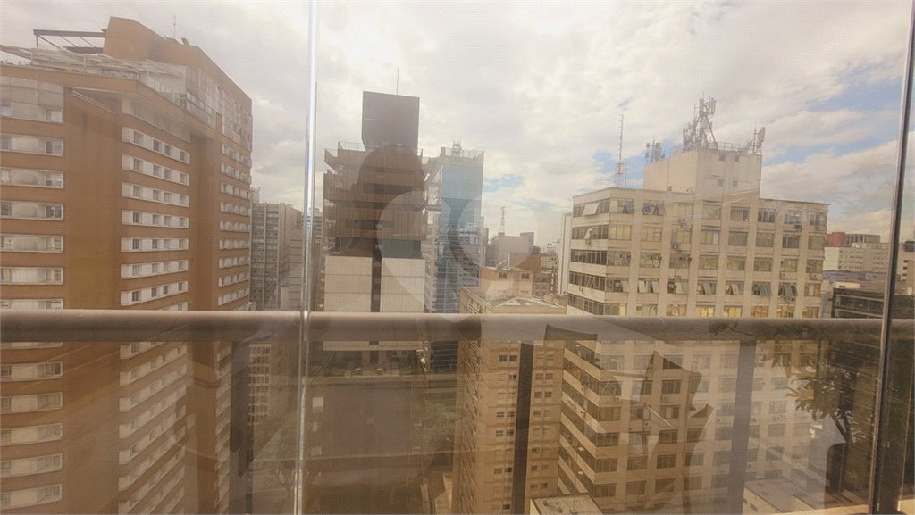 Apartamento à venda com 2 quartos, sendo 1 suíte, em Jardim Paulista, São Paulo, SP