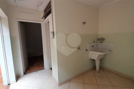 Sobrado para alugar com 5 quartos, sendo 3 suítes, em Jardim do Mar, São Bernardo do Campo, SP