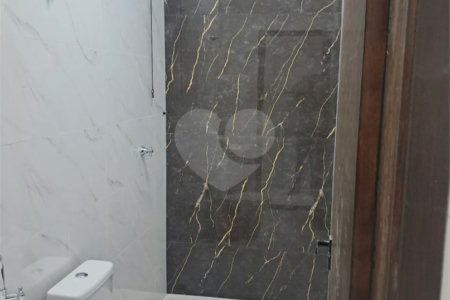 Casa de Vila à venda com 2 quartos, sendo 1 suíte, em Vila Barão, Sorocaba, SP