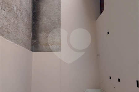 Casa à venda com 2 quartos, sendo 1 suíte,  em Reneville, Mairinque, SP