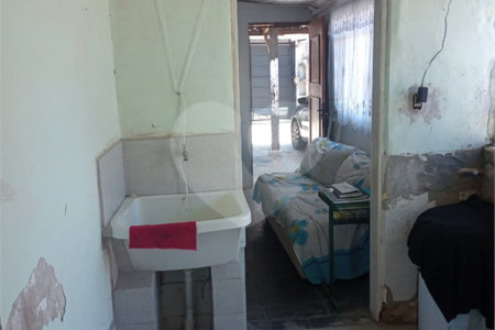 Casa à venda com 3 quartos em Vila Nivi, São Paulo, SP