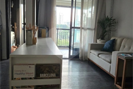 Apartamento à venda com 2 quartos, sendo 1 suíte,  em Vila Romana, São Paulo, SP