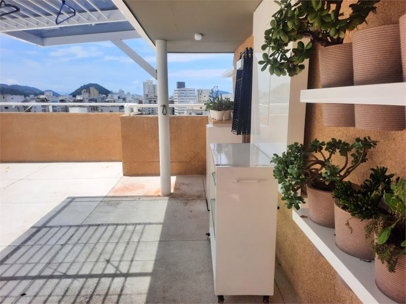 Cobertura com 3 dormitórios à venda, 200 m² por R$ 1.590.000,00 - Barra Funda - Guarujá/SP