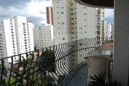 Apartamento à venda com 4 quartos, sendo 2 suítes, em Perdizes, São Paulo, SP