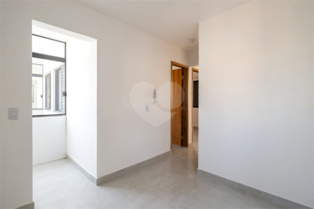 Casa à venda com 2 quartos no condomínio Residencial Laura, São Paulo - SP