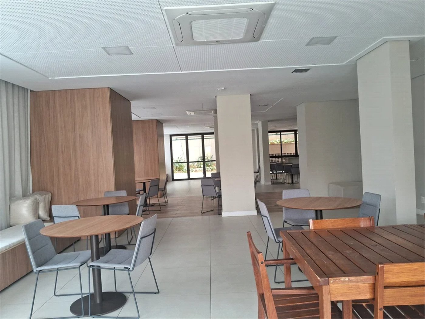 Apartamento à venda com 2 suítes em Bela Aliança, São Paulo, SP