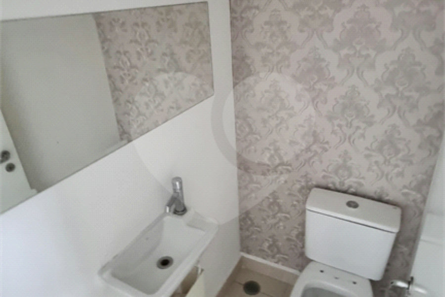Apartamento à venda com 3 suítes em Santa Teresinha, São Paulo, SP