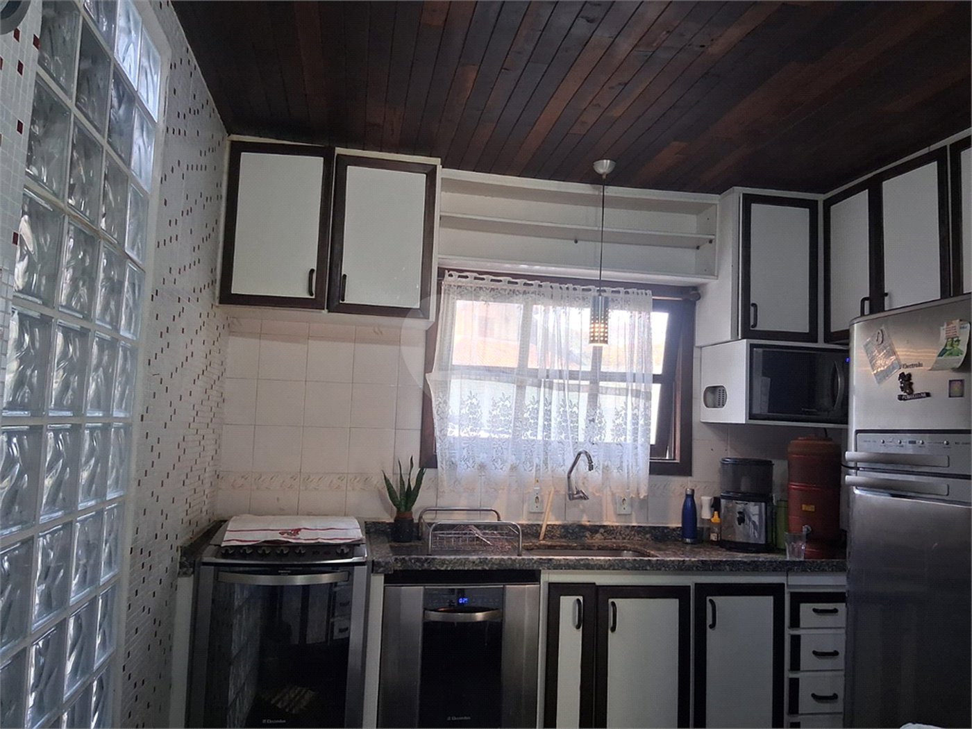 Casa à venda com 3 suítes no condomínio Alpes da Cantareira, Mairiporã - SP