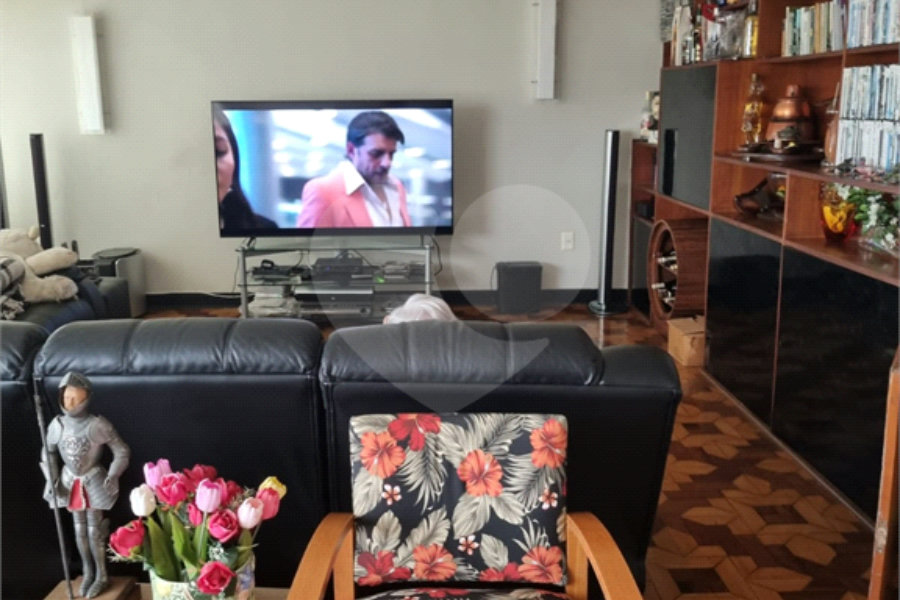 Casa Térrea à venda com 5 quartos, sendo 3 suítes, em Tremembé, São Paulo, SP