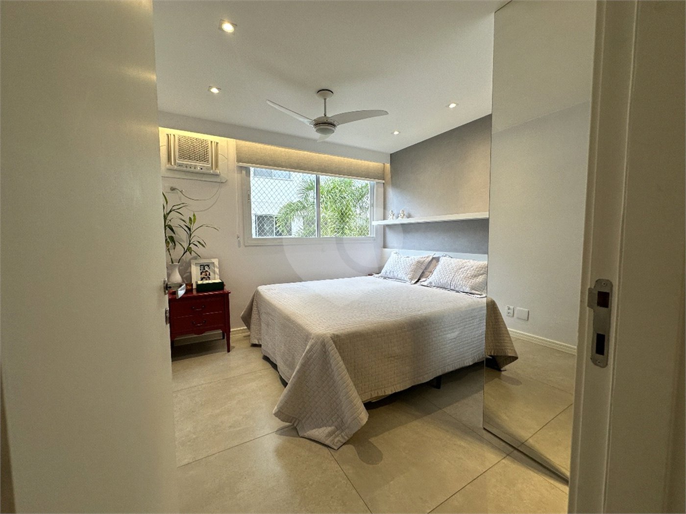 Apartamento à venda com 3 quartos, sendo 1 suíte,  em Recreio dos Bandeirantes, Rio de Janeiro, RJ