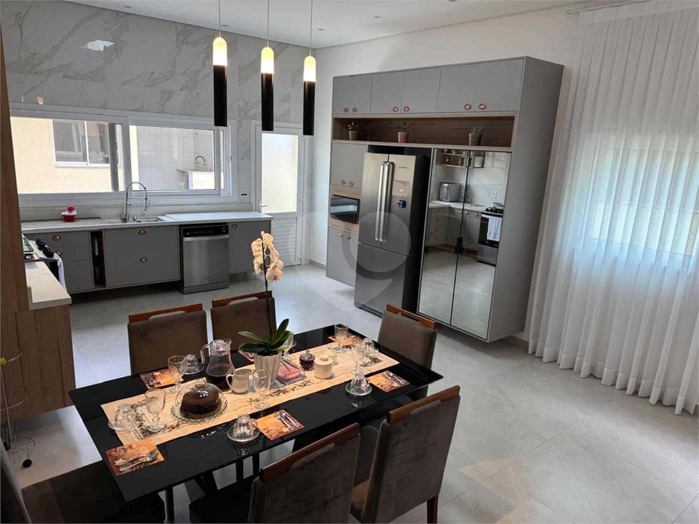 Casa à venda com 4 suítes no condomínio Aruã Ecopark Lagos, Mogi das Cruzes - SP