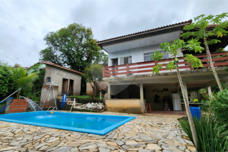 Chácara à venda com 3 quartos, sendo 1 suíte, em Jardim Buru, Salto, SP