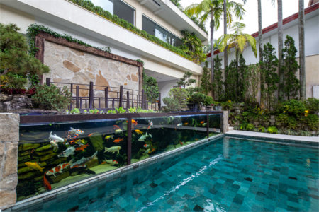 Casa à venda com 5 suítes em Jardim Cordeiro, São Paulo, SP