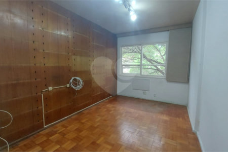 Apartamento à venda com 3 quartos, sendo 1 suíte, em Botafogo, Rio de Janeiro, RJ