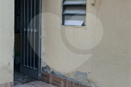 Casa à venda com 3 quartos em Santíssimo, Rio de Janeiro, RJ